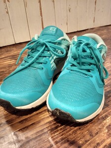 NEW BLANCE ニューバランス ランニング トレーニングシューズ 24cm