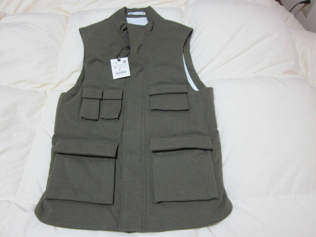 新品 montedoro 軽量中綿ベスト 高機能 アーバントラベラー ストレッチ