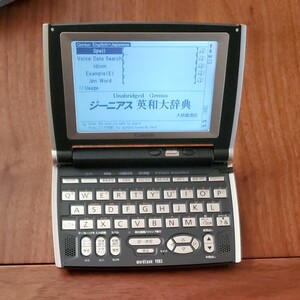 カシオ電子辞書 wordtankv903 日英、中国語、大辞林 バックライト有り 単4電池2本必要