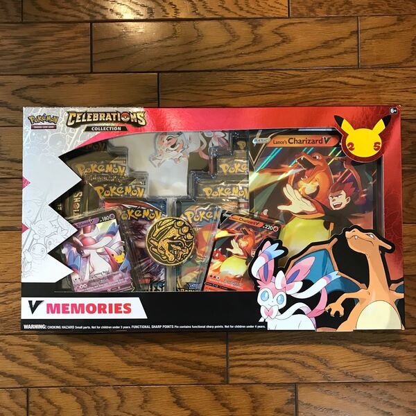 25周年　海外ポケモンカード　わるいニンフィア　ワタルのリザードン　コレクションBOX GameStop限定　V Memories