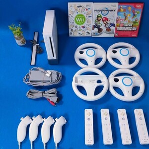 任天堂 wii 4人で遊ぶ♪本体 ハンドル マリオカート マリオブラザーズセット