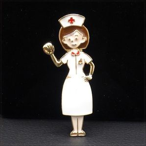 [BROOCH] Medical Nurse かわいい ナース ガッツポーズ 看護師 医療 医師 ゴールド ベース エナメル彩色 5.5センチ ブローチ 【送料無料】の画像1