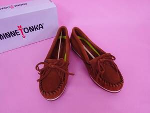 MINNETONKA ミネトンカ　KILTY PLUS Brown【35700020】 スエードモカシン8　ブラウン　￥13,200