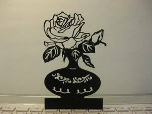 立つ切り絵 花瓶バラ1輪 壁飾りにも, ハンドクラフト、手工芸, ペーパークラフト, その他