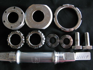  piste * bicycle race /NJS recognition [campagnolo] bottom bracket valuable secondhand goods 