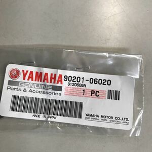 M1388 YAMAHA ライセンスブラケットワッシャー　新品　品番90201-06020　TW220E