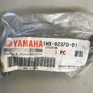 M1405 YAMAHA プラグキャップアセンブリ　新品　品番1HX-82370-01　YZF600R