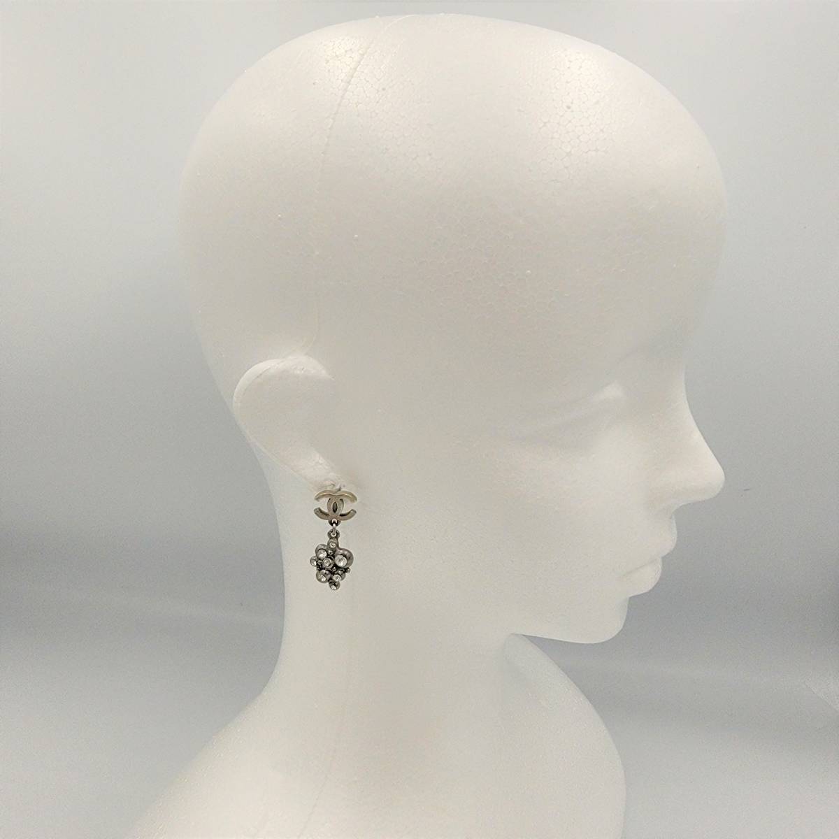 シャネル CHANEL ハート ぶら下がり ピアスの通販 by きなこ|シャネル