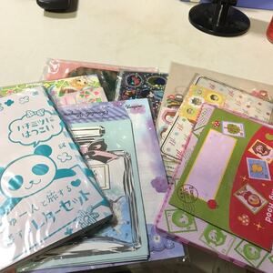 レターセット8点と付箋6セットです。