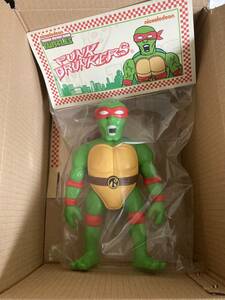 TMNT X PDS RAPHAEL UnboxIndustries punk drunkers