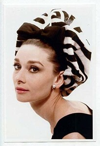 ［フォト4x6］ オードリー・ヘップバーン 145A 映画女優写真(小)