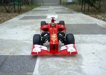 フェラーリF138 F1マシン RC　フェラーリ正規ライセンス品　ラジコン　レッド　ミニカー レーシングカー スーパーカー_画像4