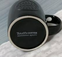 未使用★タリーズ コーヒー★マグカップ★300ml★ブラック★Tully's Coffee★エンボスロゴマーク★陶器製_画像3