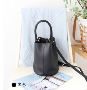 ショルダーバッグ 黒 レディース カバン ポシェット ポーチ バッグ 秋服