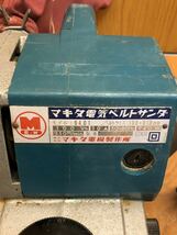 ★動作品★makita マキタ ベルトサンダー 9401 研磨 仕上げ 建築 内装 作業　電気ベルトサンダ　100mm★（F912)AKARI_画像8