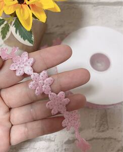 ケミカルレース ハンドメイド お花の刺繍ブレードレースモチーフ チュールレース