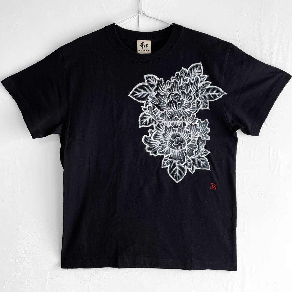 T-shirt pour hommes, taille L, T-shirt à motif de pivoine peint à la main, noir, T-shirt à motif floral pivoine peint à la main, motif japonais, Grande taille, Col rond, À motifs