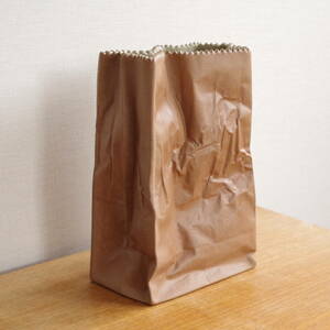 【ビンテージ】ローゼンタール スタジオライン 紙袋 Vase 花器 一輪挿し 茶色 ブラウン マット 花瓶 ペーパーバッグ