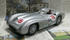 * ultra rare out of print * Franklin Mint *1/24*1954 Mercedes-Benz W196 silver * Benz 