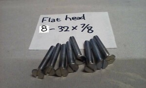 デッドストックスクリュー、Flat head 8-32×7/8 Zinc.