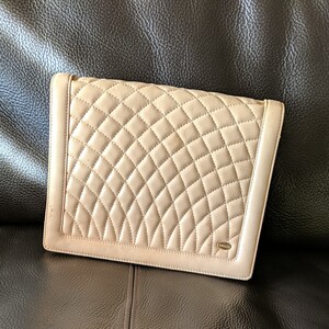 BALLY ラムレザー