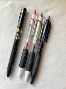 ◆ 三菱ＵＮＩ　 【JETSTREAM】 Fシリーズ3色ボールペン＋ブラック・レッドボールペン3本　0.5　◆