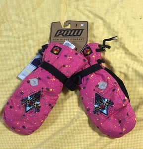 【即決】新品・未使用 POW ミトン W'S FALON MITT PINK Mサイズ THINSULATE 暖かく防水通気性OK パウミトンピンク60%OFF激安