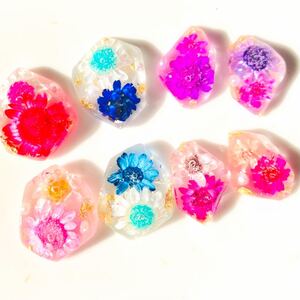 No.44 ハンドメイドパーツ レジンパーツ お花 押し花 カボション イヤリング ピアス ハンドメイド ビーズ