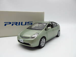 1/30 トヨタ プリウス PRIUS 20系 後期　非売品 カラーサンプル ミニカー　ライトグリーンメタリック