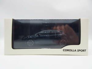 1/30 トヨタ 新型カローラスポーツ COROLLA SPORT　カラーサンプル 非売品 ミニカー　ブラッキッシュアゲハガラスフレーク