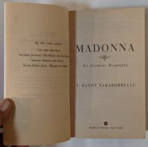 MADONNA -An Intimate Biography- 10年間の独占インタビューをもとにした伝記＆写真集/英語/マドンナ/2002年発行/歌手_画像3