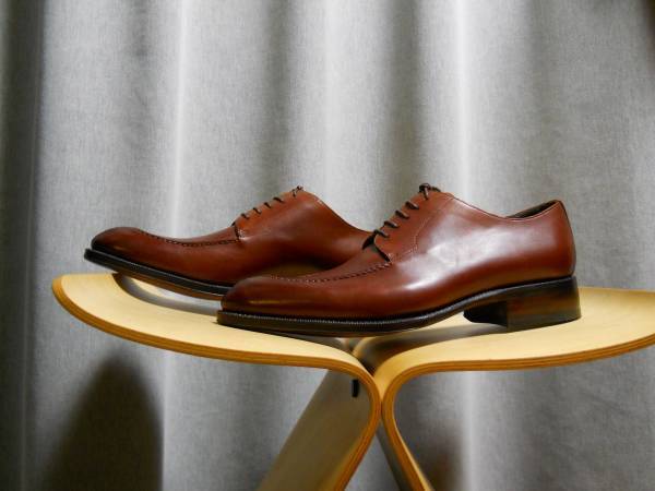 メルミン Uチップ レザーシューズ6、5 スキンステッチ入り