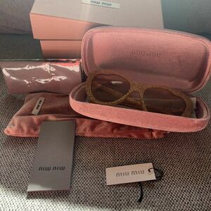 MIU MIU サングラス　新品