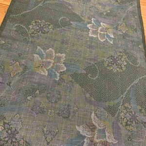 18 着物 ハギレ 泥染 大島紬 花唐草模様 身頃半分ハギレ38×164