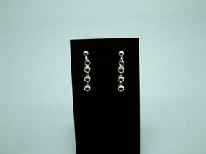 ★ シルバーピアス 3 ボールデザイン SILVER 925 ★ シンプル キャッチ