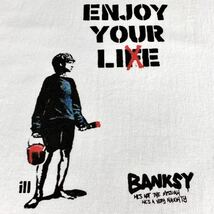 新品 BANKSY バンクシー ENJOY YOUR LIFE X ペンキ ペイント 少年 ビッグ オーバー サイズ Tシャツ XXXLサイズ ストリート アート 男女兼用_画像7