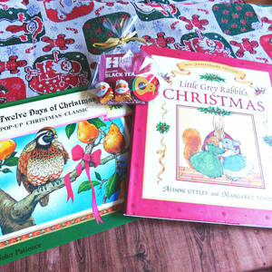 ☆゜+.可愛い英国のクリスマスの洋書・絵本2冊セット　しかけ本　ヴィンテージ本　装飾品　インテリア　外国　飾り　ディスプレイ