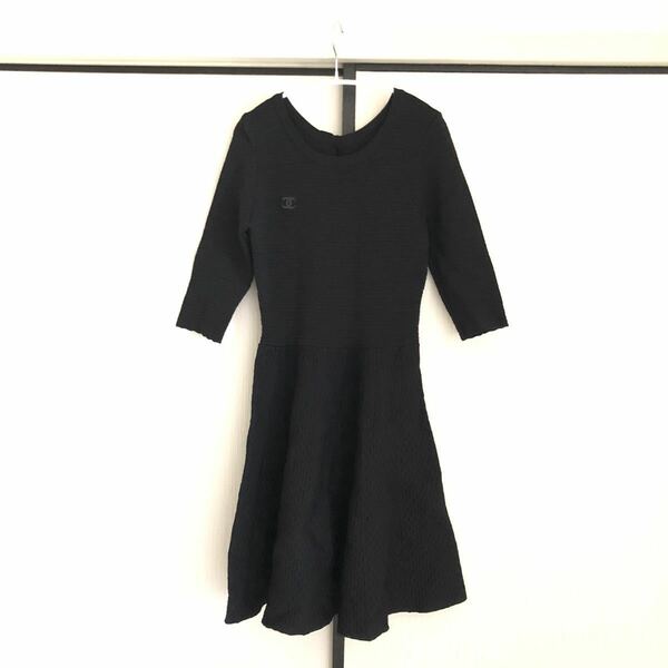 新品未使用　ダブルC半袖フォーマルワンピース　ドレス　ブラック　黒　ココマーク