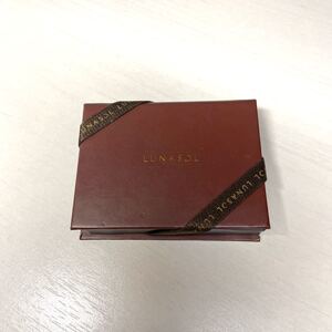 ルナソル ショコラアイズ