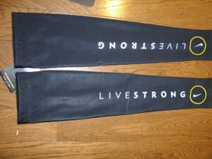 日本未発売 NIKE LIVESTRONG アームウォーマー Armwarmers　 サイズ選択可S/M/L/XL