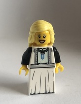 即決　新品　未使用　レゴ　LEGO　ミニフィギュア　ミニフィグ　シティ　ドレスのお姫様　長い髪の女性　女の人_画像1