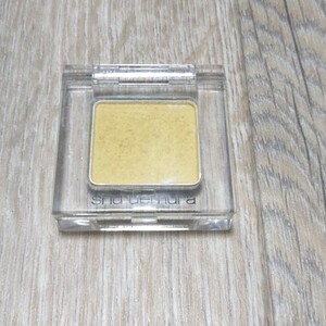 shu uemura シュウウエムラ プレスドアイシャドー N Pイエロー エレーション