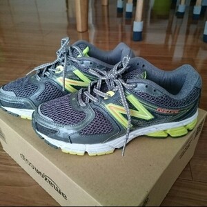 new balance ランニングシューズ 23cm