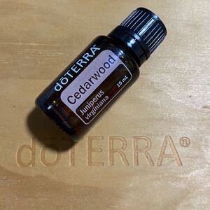 doTERRA ドテラ シダーウッド 15ml 新品未開封