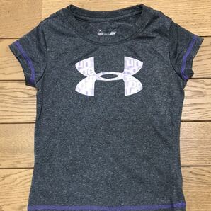 UNDER ARMOUR GIRL’S SHORT SLEEVE T-SHIRTS (POLYESTER) size-3T(100-着丈35身幅29) 中古 送料無料 NCNR