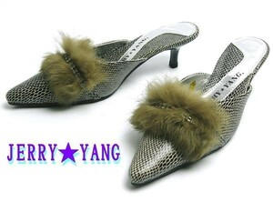 wa. equipped mules sandals fur sandals pumps type pushed .23cm 23.5cm / M silver group JERRY*YANG * MO53-SL-M