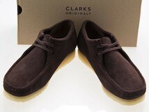 新品/CLARKS/クラークス/WALLABEE/ワラビー/DARK BROWN SUEDE/ダークブラウン スエード/26156606/UK7.5（内寸25.5/外寸26.5）_画像1