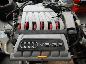 Audi TT 8JBUBF engine　送料【PaletteS】