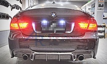 独創 BMW E90 E91 Mスポーツ リアルカーボン リアディフューザー スポイラー_画像2