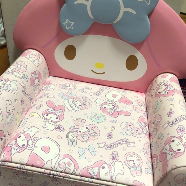 大きいマイメロ ソファ型ジュエリーボックス